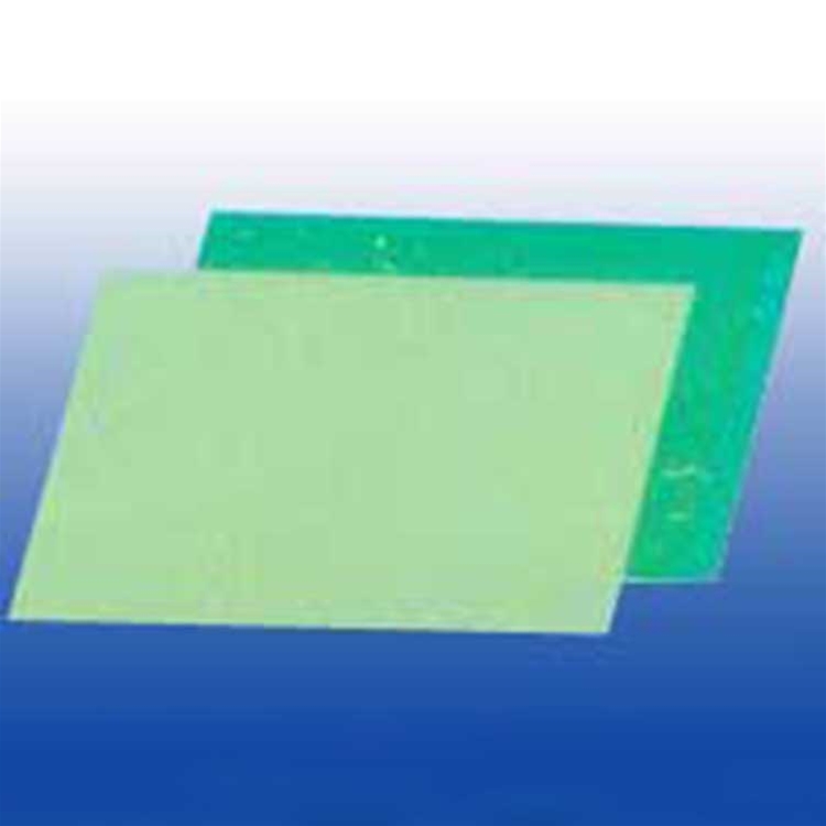 進口高透光率高分子樹脂板工作溫度重要性